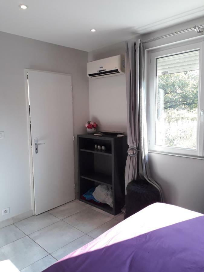 Guest House Domaine Des Grouilleres Saint-Clair-du-Rhone Εξωτερικό φωτογραφία